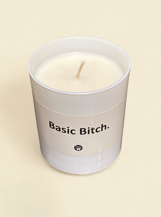 Basic Bitch - 30cl candle